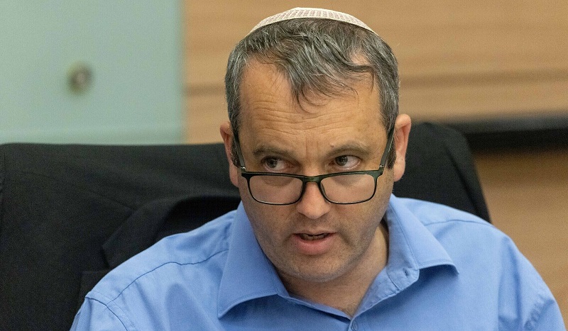 ilad Kariv, député israélien, « complètement vacciné », a contracté le Covid et est maintenant ventilé 8-23