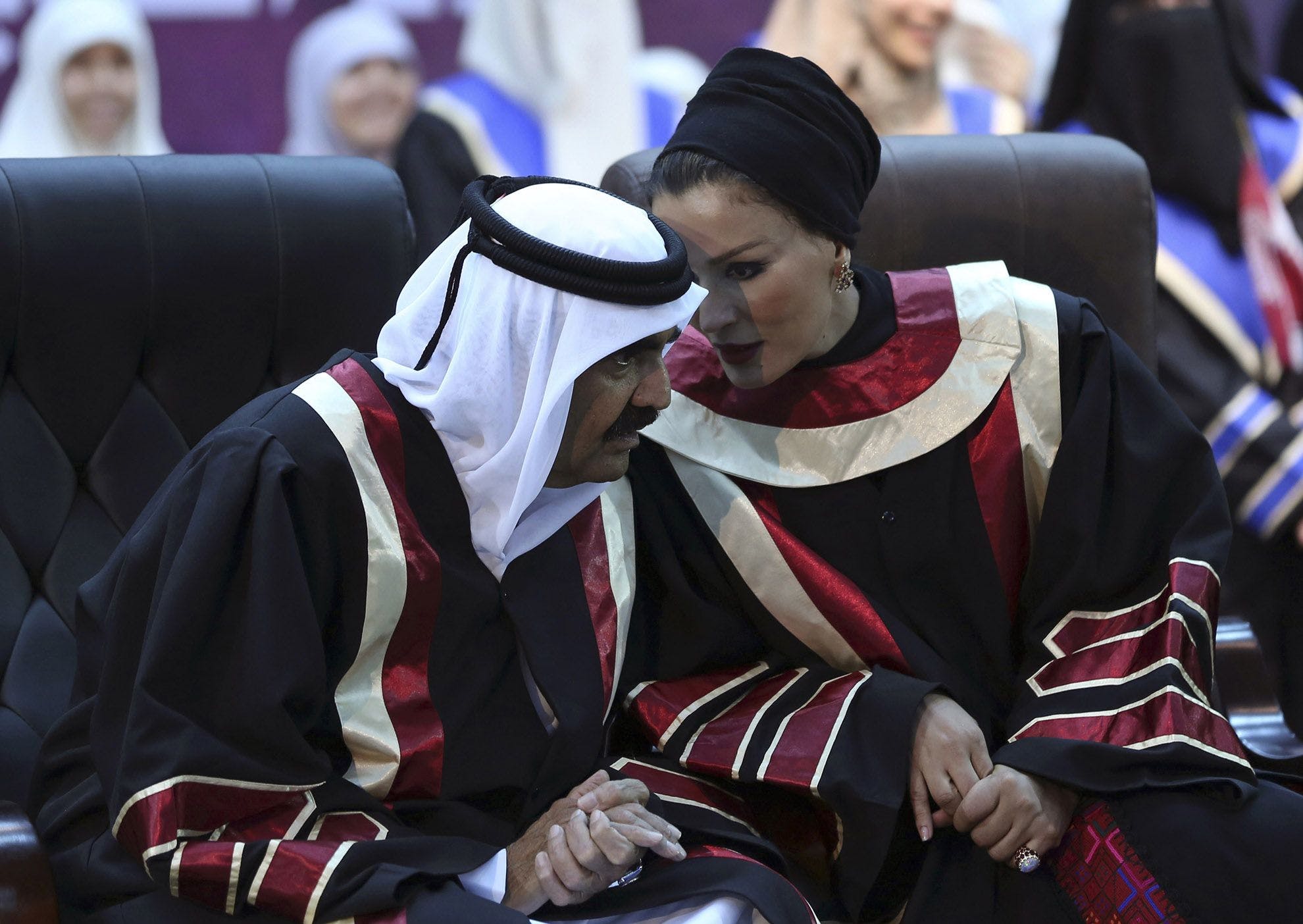 Мать эмира. Моза шейха Катара. Шейха Моза бинт Насер. Хамад Бин Халифа Аль Тани и шейха Моза. Шейха Катара Моза бинт Насер Аль Миснед.