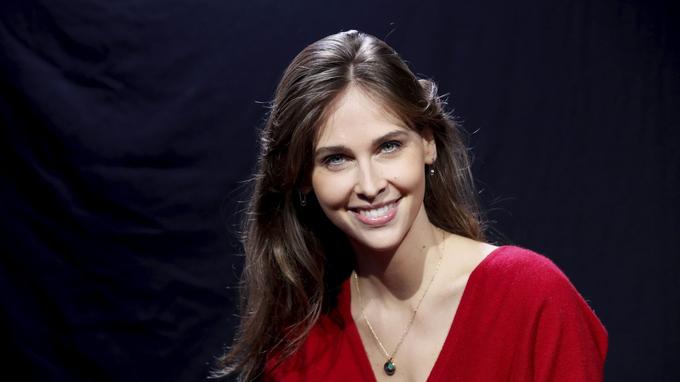 La journaliste Ophélie Meunier, aux commandes de l'émission « Zone Interdite » sur M6, est l'invitée du Buzz TV du Figaro.