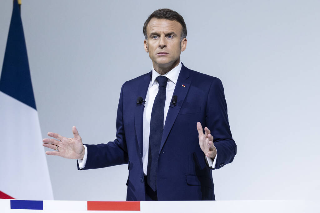 Macron