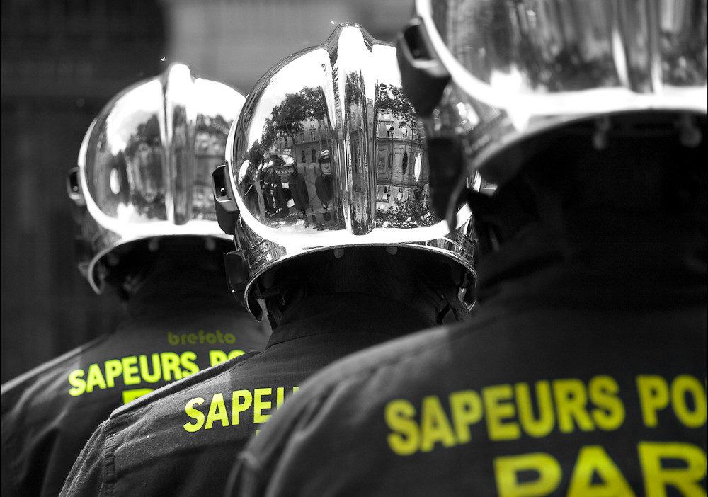 Manque de pompiers volontaires face aux incendies