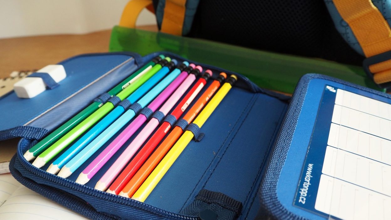 fournitures scolaires