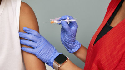 Un massage de la peau peut stimuler la réponse immunitaire et pourrait ouvrir la voie à des vaccins sans aiguille