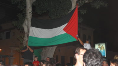 La reconnaissance de l'État palestinien par la France déclenche une guerre des symboles