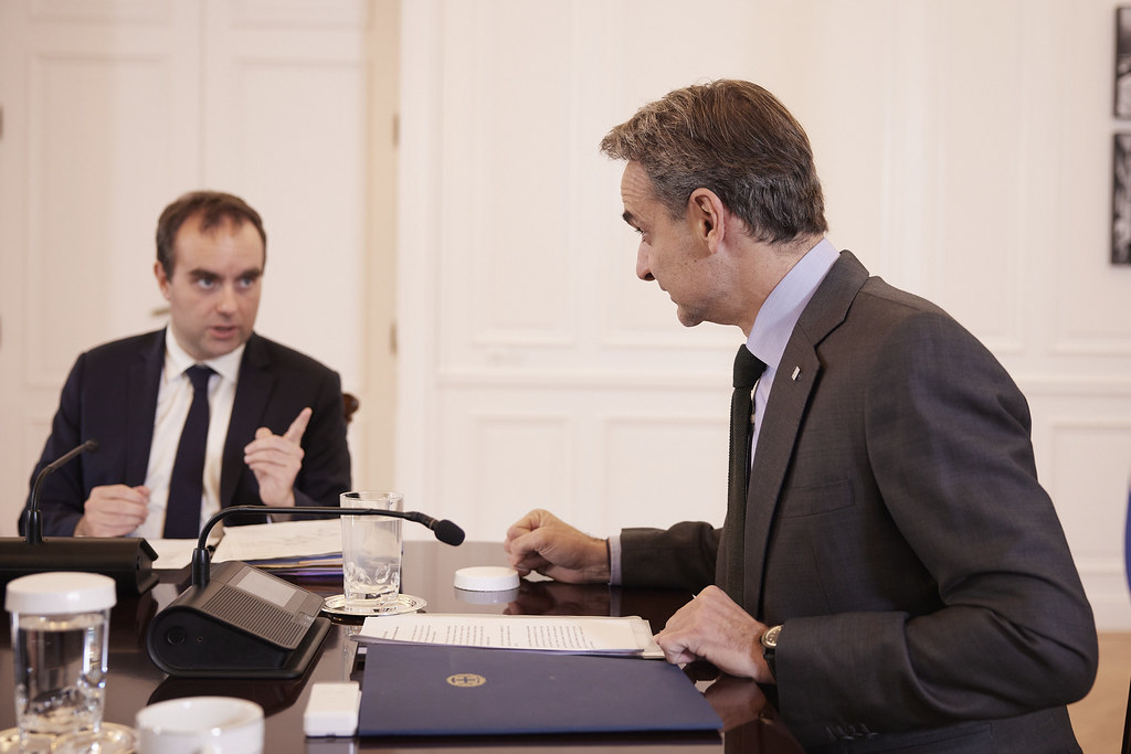 Lecornu promet l'impossible pour 2026