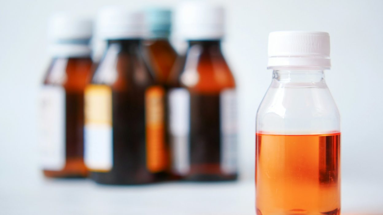 Une pharmacienne alerte sur l’inefficacité des sirops contre la toux