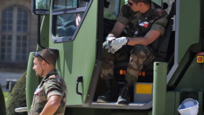 L'Ukraine sert de prétexte pour justifier des dépenses militaires colossales