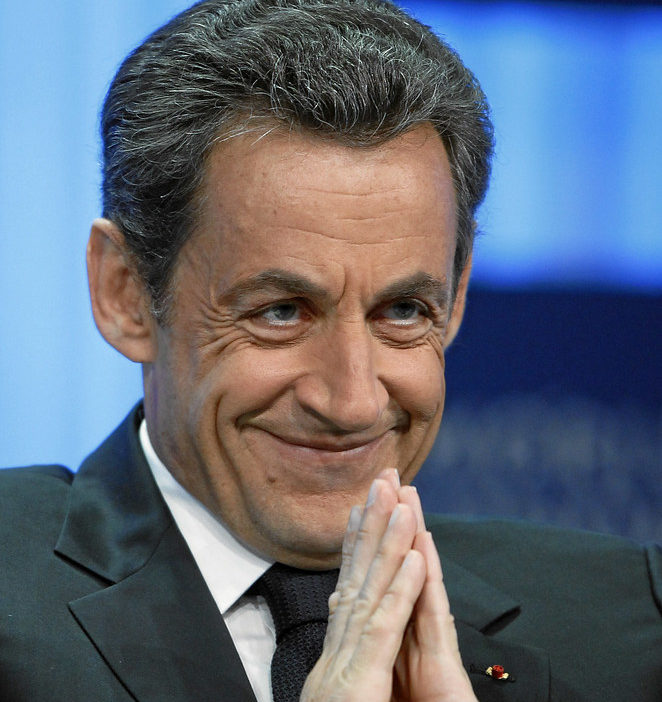 Nicolas Sarkozy garde ses postes chez Lagardère et Accor malgré sa condamnation