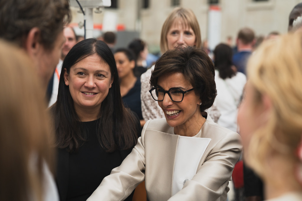 Rachida Dati, entre ambitions parisiennes, affaires judiciaires et réformes contestées, symbolise une classe politique accrochée au pouvoir plus qu’au service public.