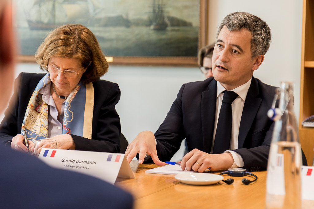 29 avocats portent plainte contre Gérald Darmanin pour prise illégale d'intérêt