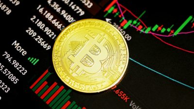 Le Bitcoin devient le refuge des investisseurs