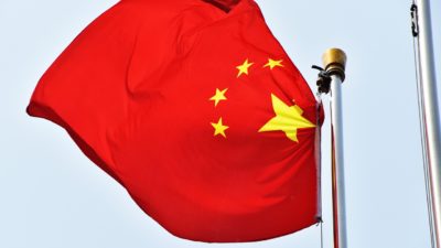 Macron menace la Chine de mesures drastiques après sa visite
