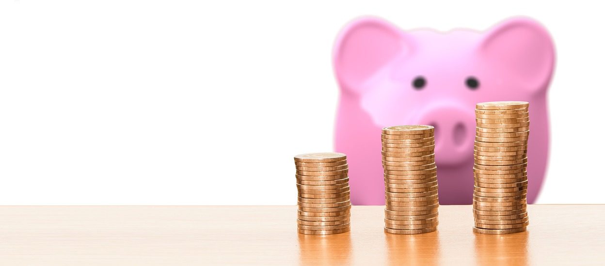 Le taux du Livret A pourrait baisser début 2026, une perspective critiquée car elle réduirait encore la rémunération de l’épargne des ménages.