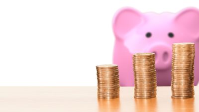 Le taux du Livret A pourrait baisser début 2026, une perspective critiquée car elle réduirait encore la rémunération de l’épargne des ménages.