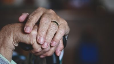 Le Sénat a modifié le projet gouvernemental en maintenant l’abattement fiscal de 10 % pour les retraites inférieures à 3 000 €