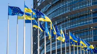 Fissure à Bruxelles : quatre États rejettent l'emprunt "risqué" sur les actifs russes