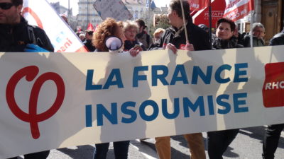 Lecornu fustige les postures de LFI et RN