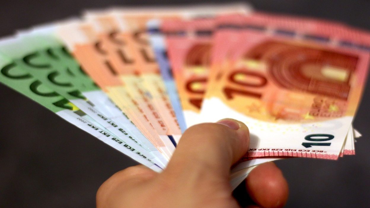 La France prépare une loi sur la transparence salariale