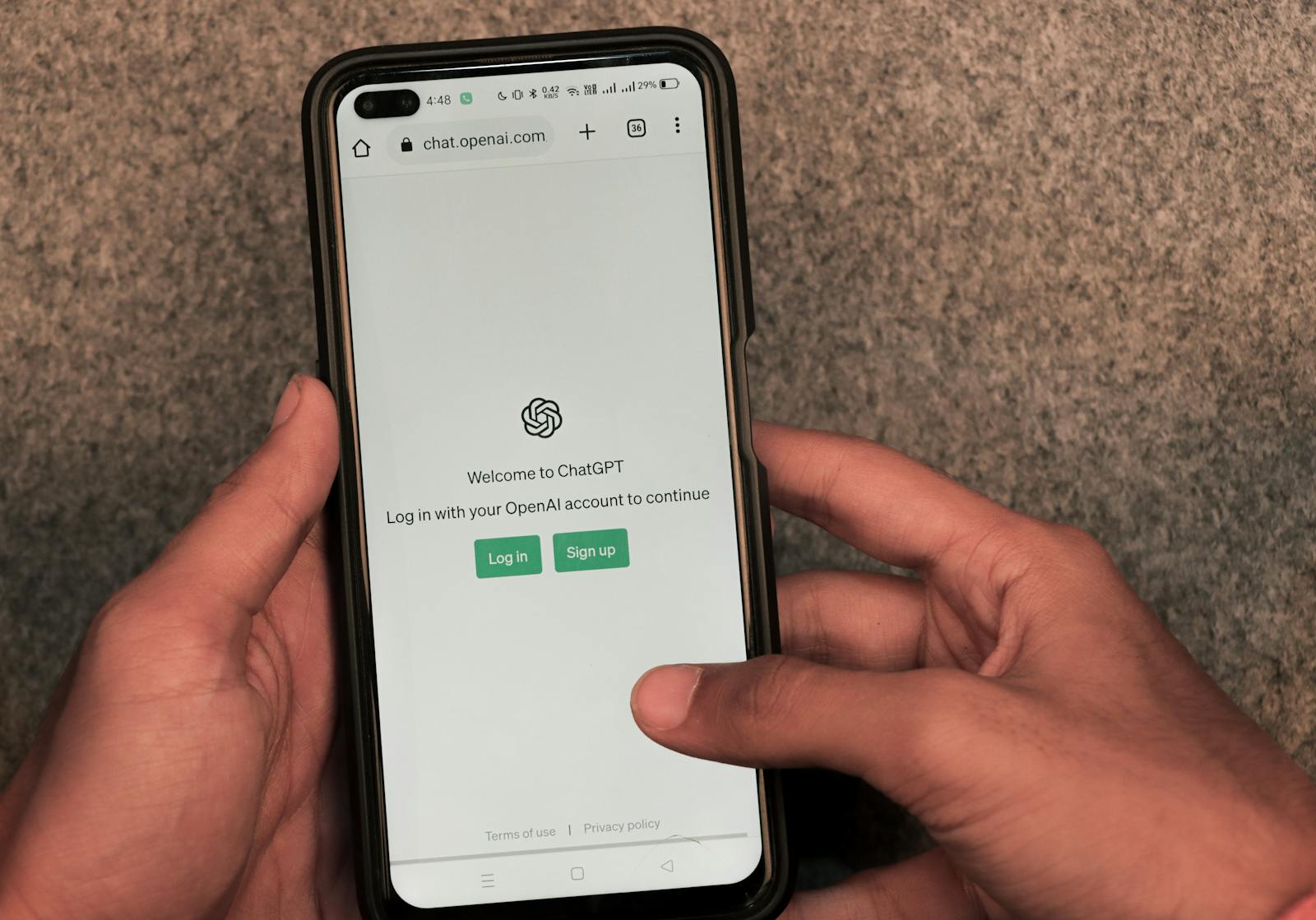 OpenAI défie les régulations européennes avec son IA santé 