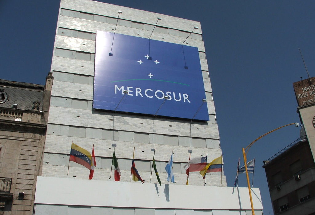 Tensions explosives entre Paris et Bruxelles sur le Mercosur