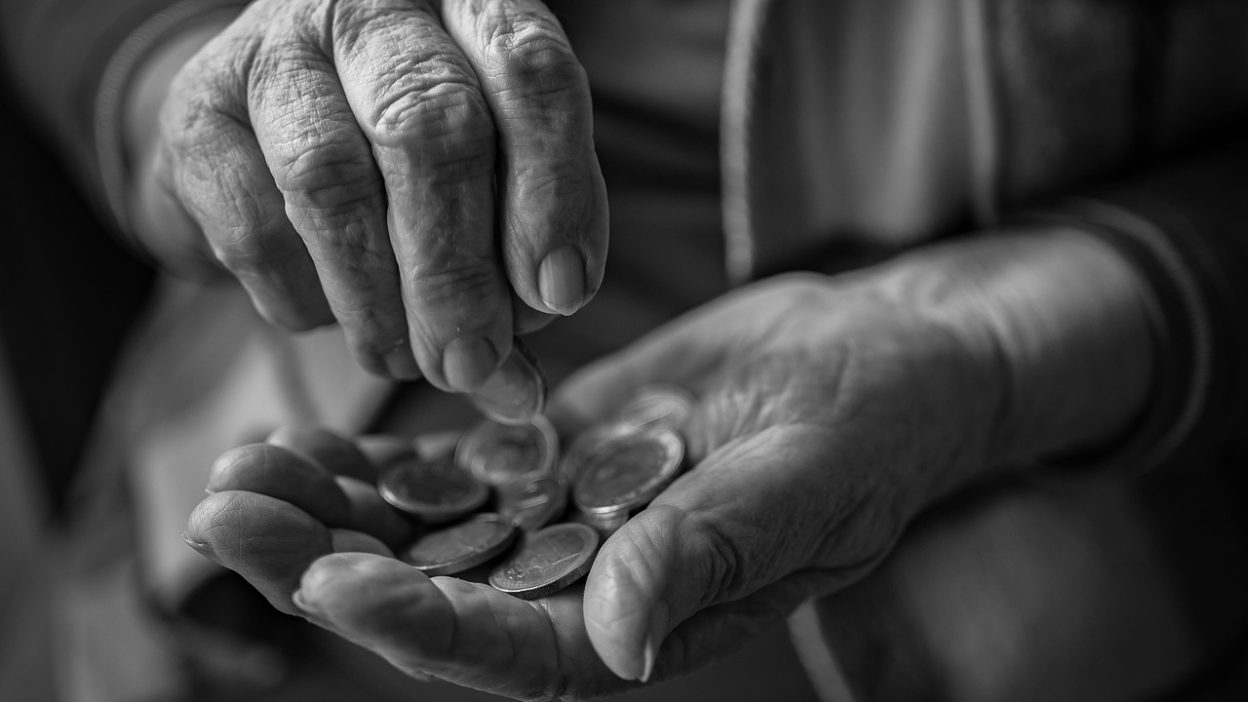 En 2026, la hausse du seuil de validation des trimestres de retraite pénalise surtout les travailleurs précaires, les indépendants et les temps partiels
