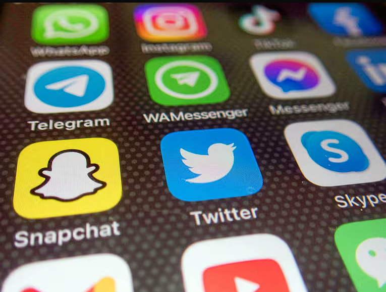 réseaux sociaux