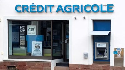 Tandis que l’État creuse sa dette, les banques françaises financent l’économie réelle