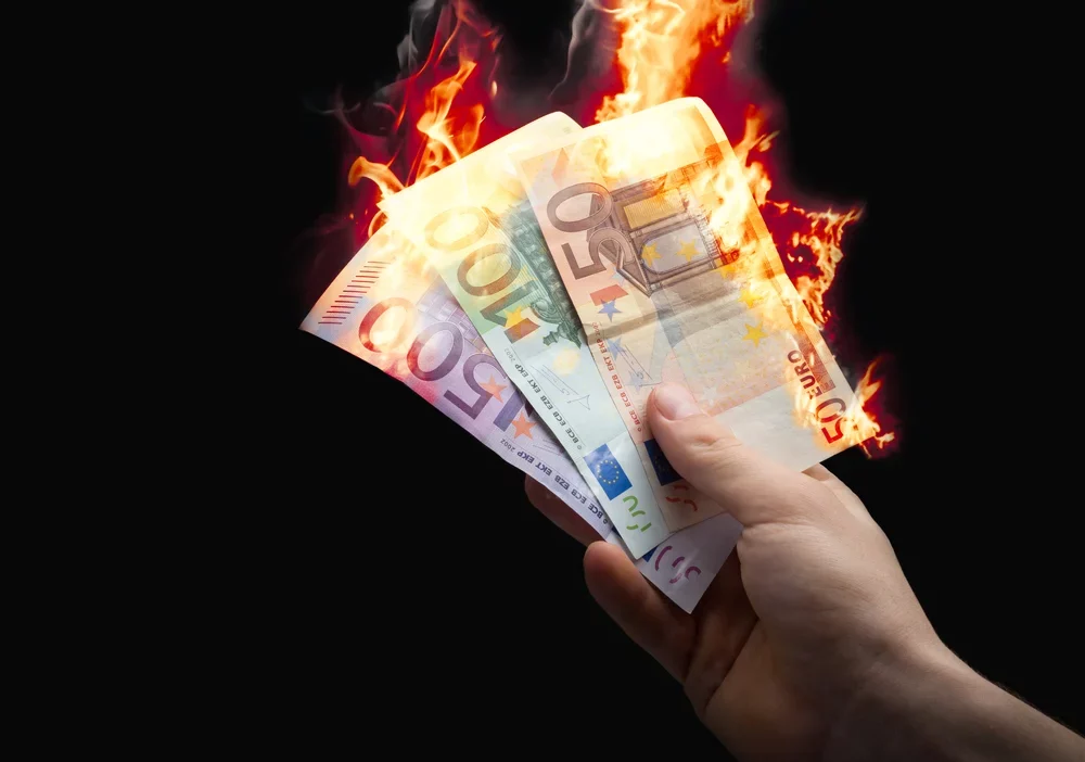 « Il n’y a plus un sou » : quand un haut responsable financier sonne l’alarme