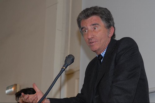 Jack Lang, Epstein et l’hommage de Macron : le symbole d’un système qui protège les siens