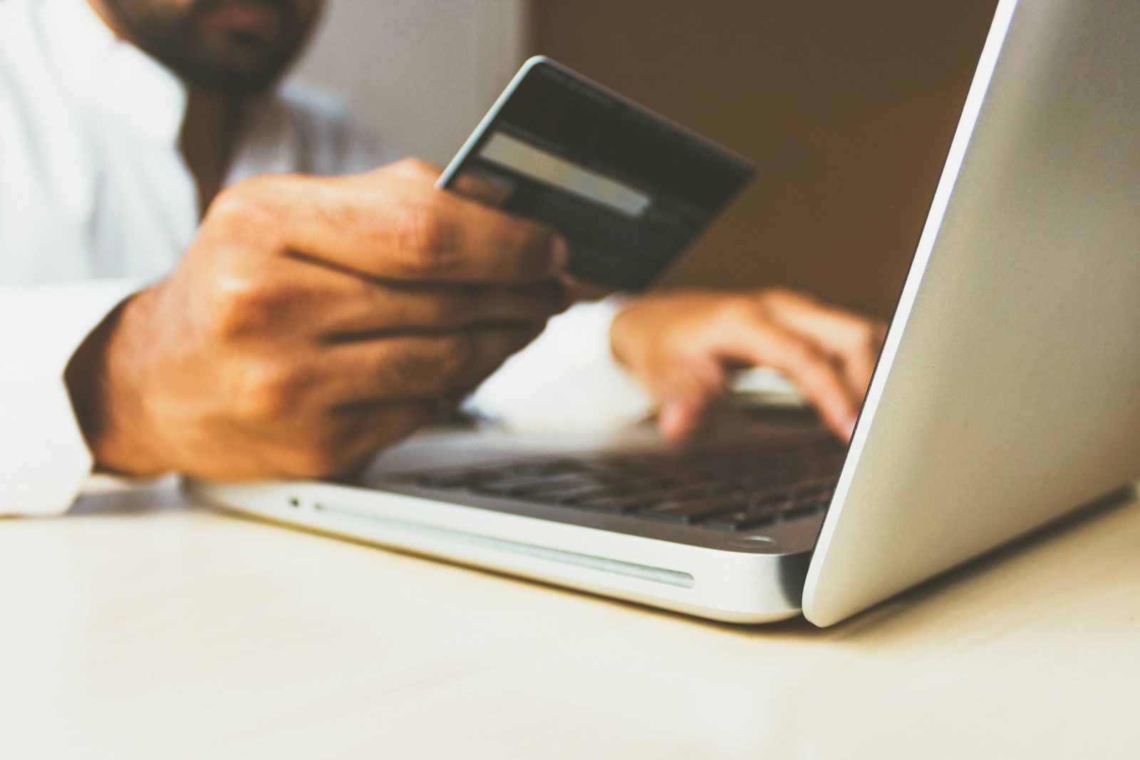 Comptes bancaires piratés : une cybercriminalité devenue industrielle