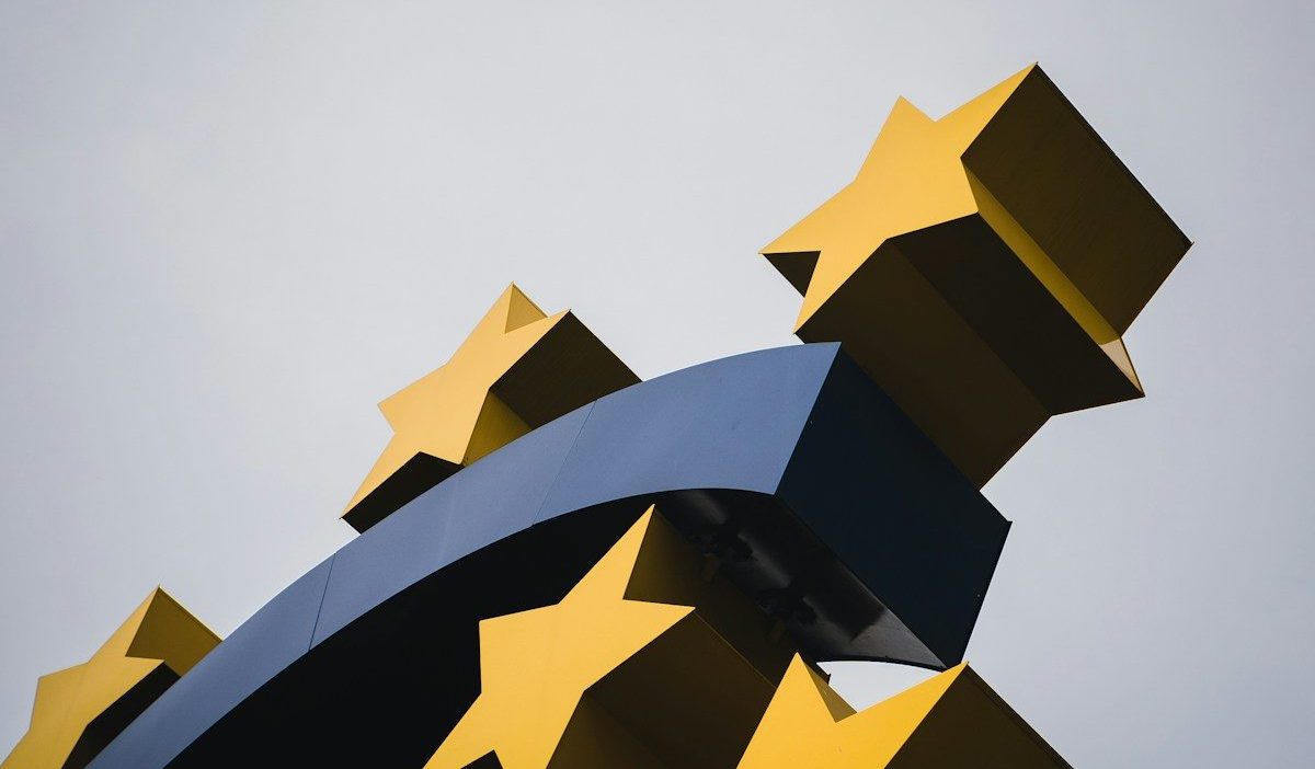 Euro numérique : les banques françaises alertent sur un risque majeur pour l’économie réelle