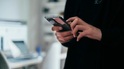 SFR condamné : la promesse “à vie” qui s’est transformée en tromperie organisée